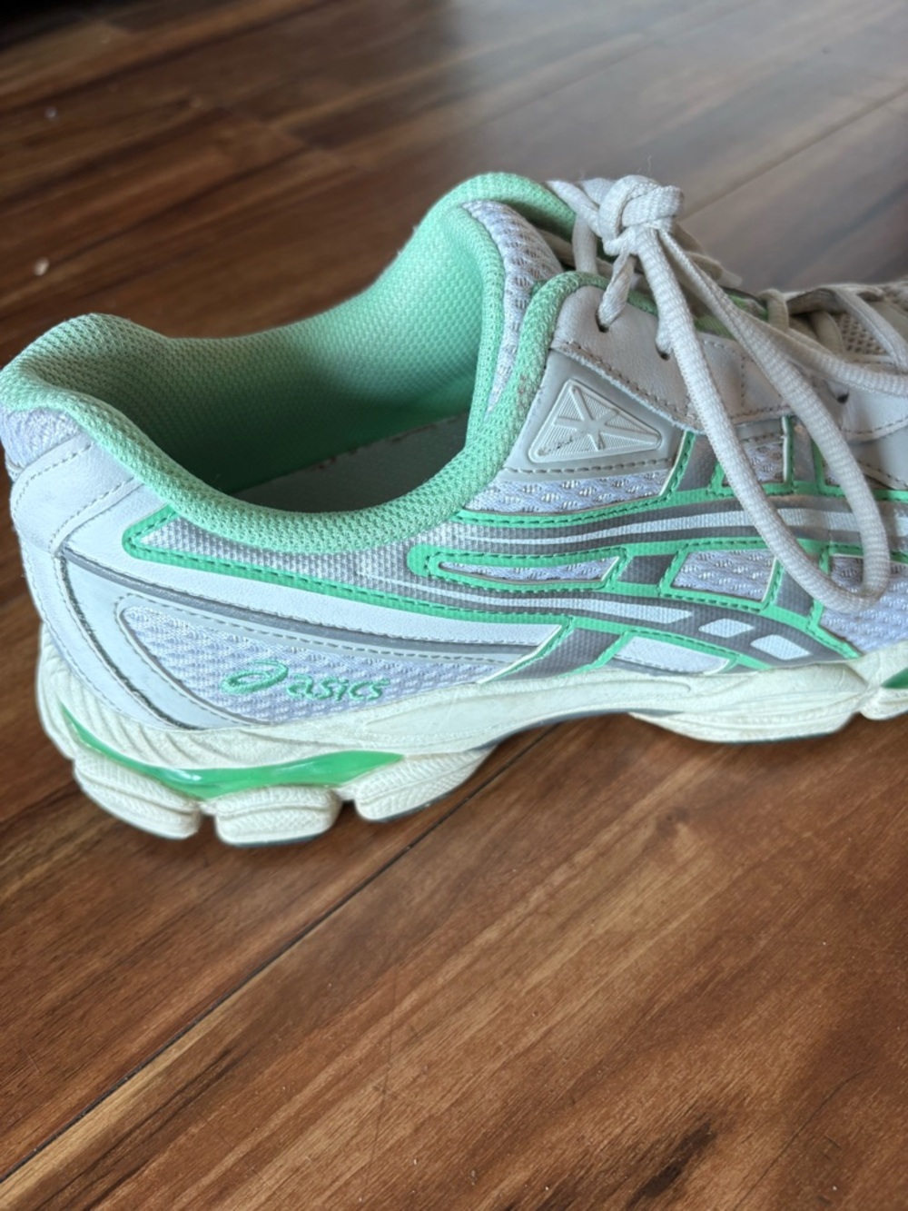 ASICS RUNNING SHOES - Picture 9 of 10